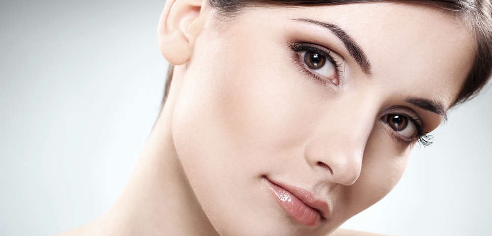 The Extraordinary Effect of Eyebrows on Appearance | Apple Valley Threading Technicians